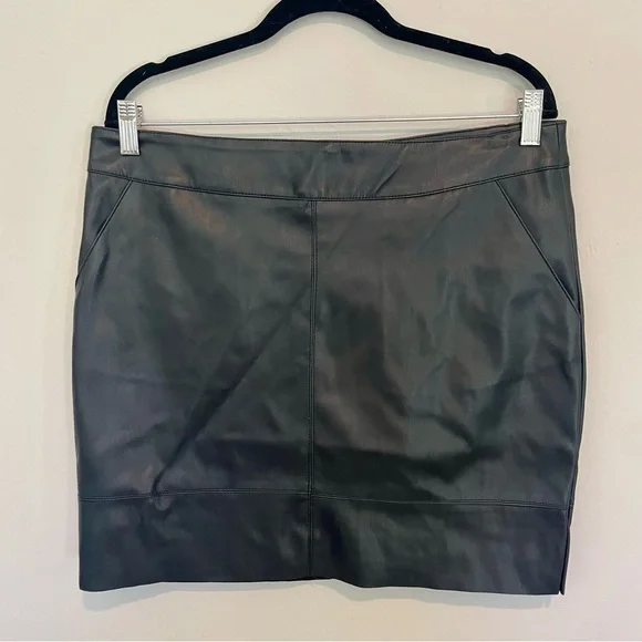 Faux Leather Skirt - Picture 3 of 5